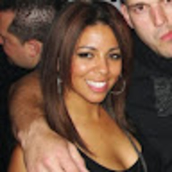 Meet your Posher, Megan - Picture 1 of 1